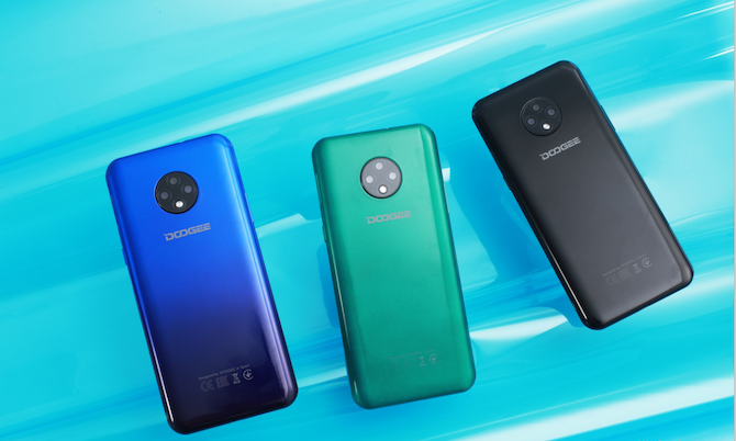 DOOGEE X95 smartphone vo viacerých farbách