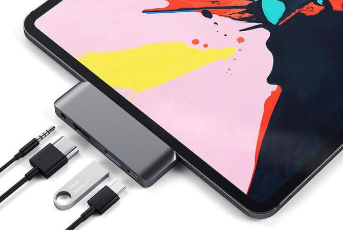 Obrázok produktu Hubu Satechi USB-C pre iPad Pro