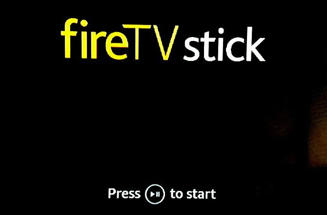 Úvodná obrazovka nastavenia Amazon Fire TV Stick po spárovaní diaľkového ovládania