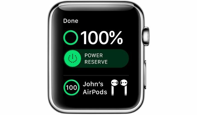 Apple Watch Control Center ukazuje batériu AirPods