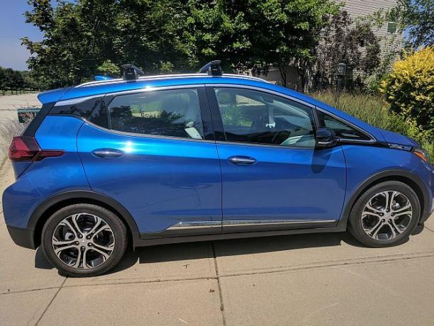 Chevy Bolt EV Hands-On: Elektrické autá zjavne nepatria Anymore Bolt EV2