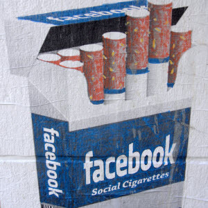 Ste používateľom Power Facebooku? [INFOGRAPHIC] facebook sociálne cigarety