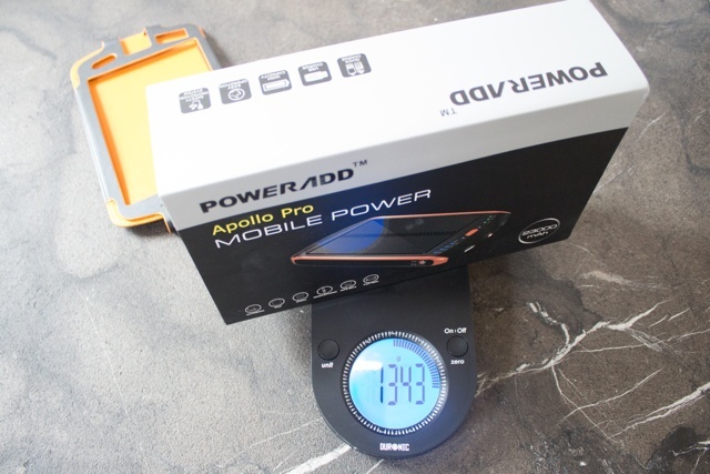 Recenzia solárnych batérií a nabíjačiek Poweradd Apollo Pro 23 000 mAh a prezradenie Poweradd apollo pro 23000 solárnych batérií 2