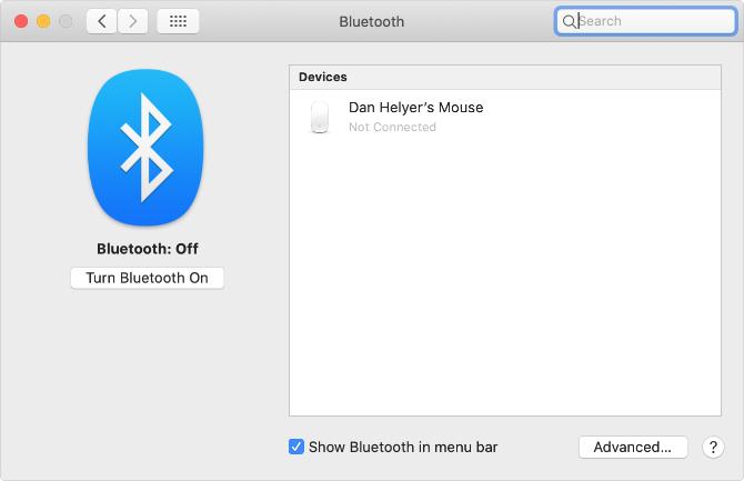 Zapnite tlačidlo Bluetooth v predvoľbách systému Mac
