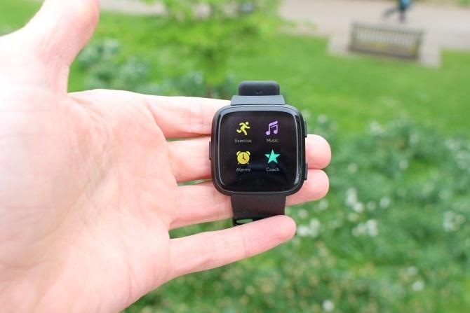 Fitbit Versa aktualizácia: Fitbit je najlepšie nositeľné napriek tomu? Fitbit Versa 1