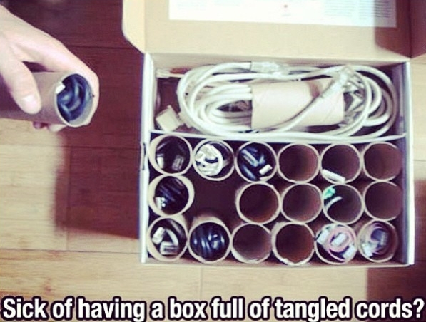 Instagram-Life-hacks-Toaletný papier Roll-Cord-Coil-Dock