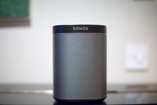 Sonos hrať 1 dizajn